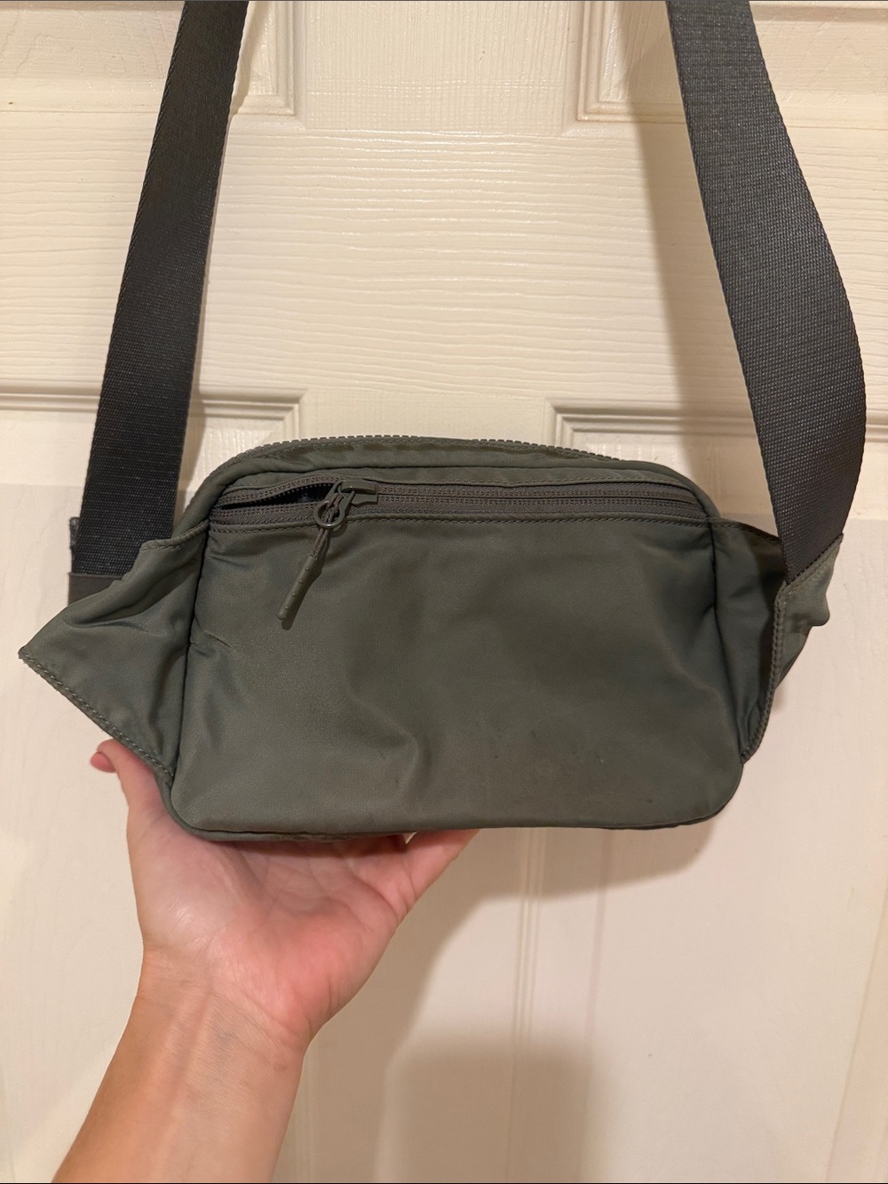 lululemon athletica Olive Green Belt Bag - Picture 2 of 5